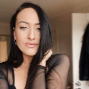 Meet your Posher, Phoebe